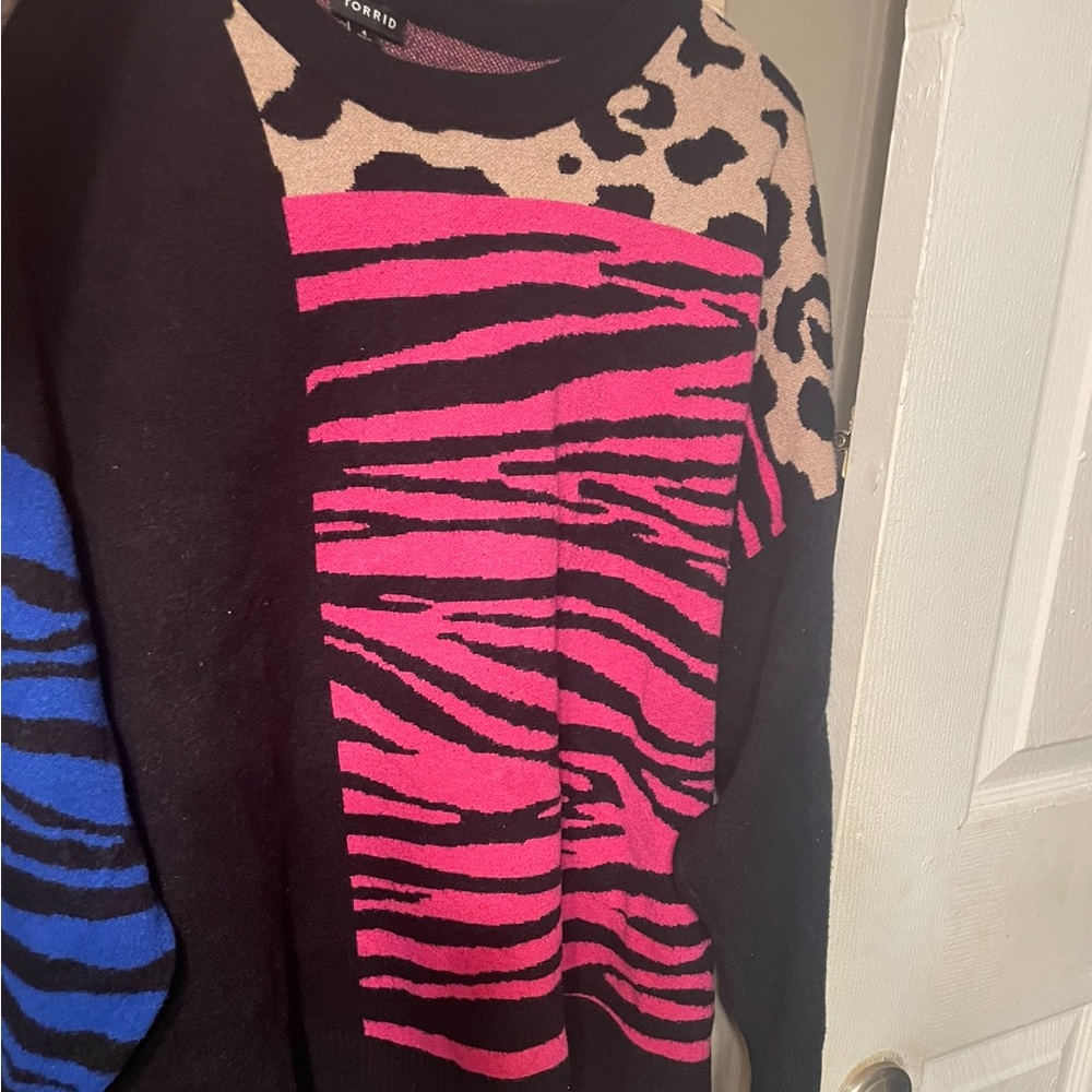 Torrid sweater size 4